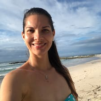 María