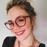 Júlia