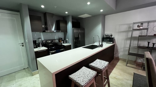 Apartamento en YOO Vista al mar en Avenida Balboa 4 Yoo Rentals