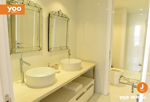  10 Yoo Rentals