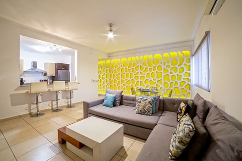 Ubicación perfecta en Versalles Terraza y Alberca!