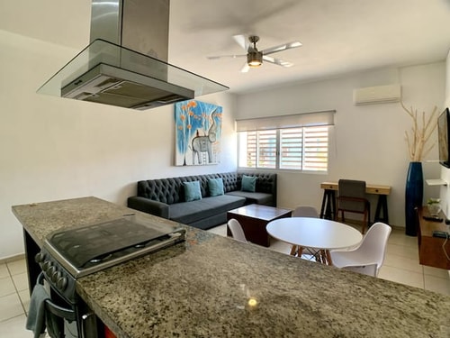 Depa a 3 cuadras de la playa  Alberca+rooftop!