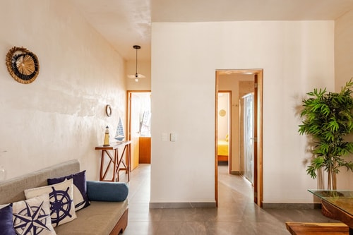 In La Veleta | King Size Bed