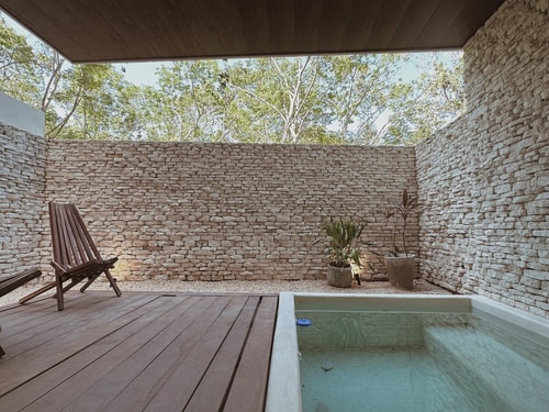 Terraza y alberca privada