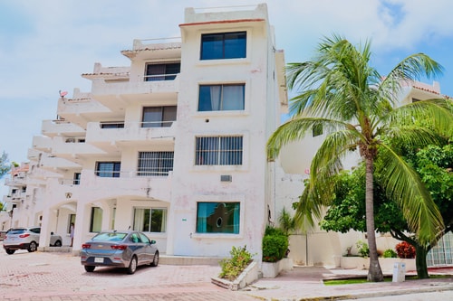 Spacious Apt in Green16 w/ 3 Queen Beds & Kitchen 12 El Corazon del Caribe