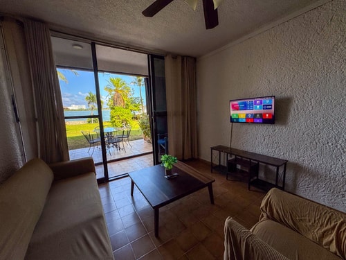 Disfruta del jardín con lago y vista panorámica. El Corazon del Caribe