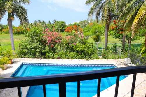 Spacious Near the Ocean, 2 Levels 15 El Corazon del Caribe