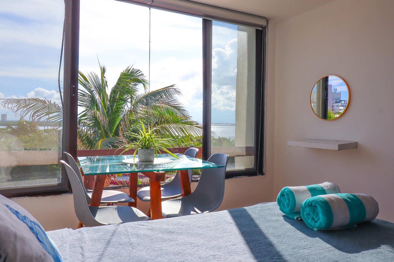 Cozy Condo with Lagoon Sunset and Beach Access 1 El Corazon del Caribe