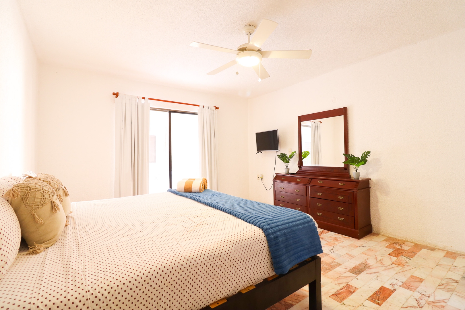 Ocean View, 2 Bedrooms, King Beds 4 El Corazon del Caribe