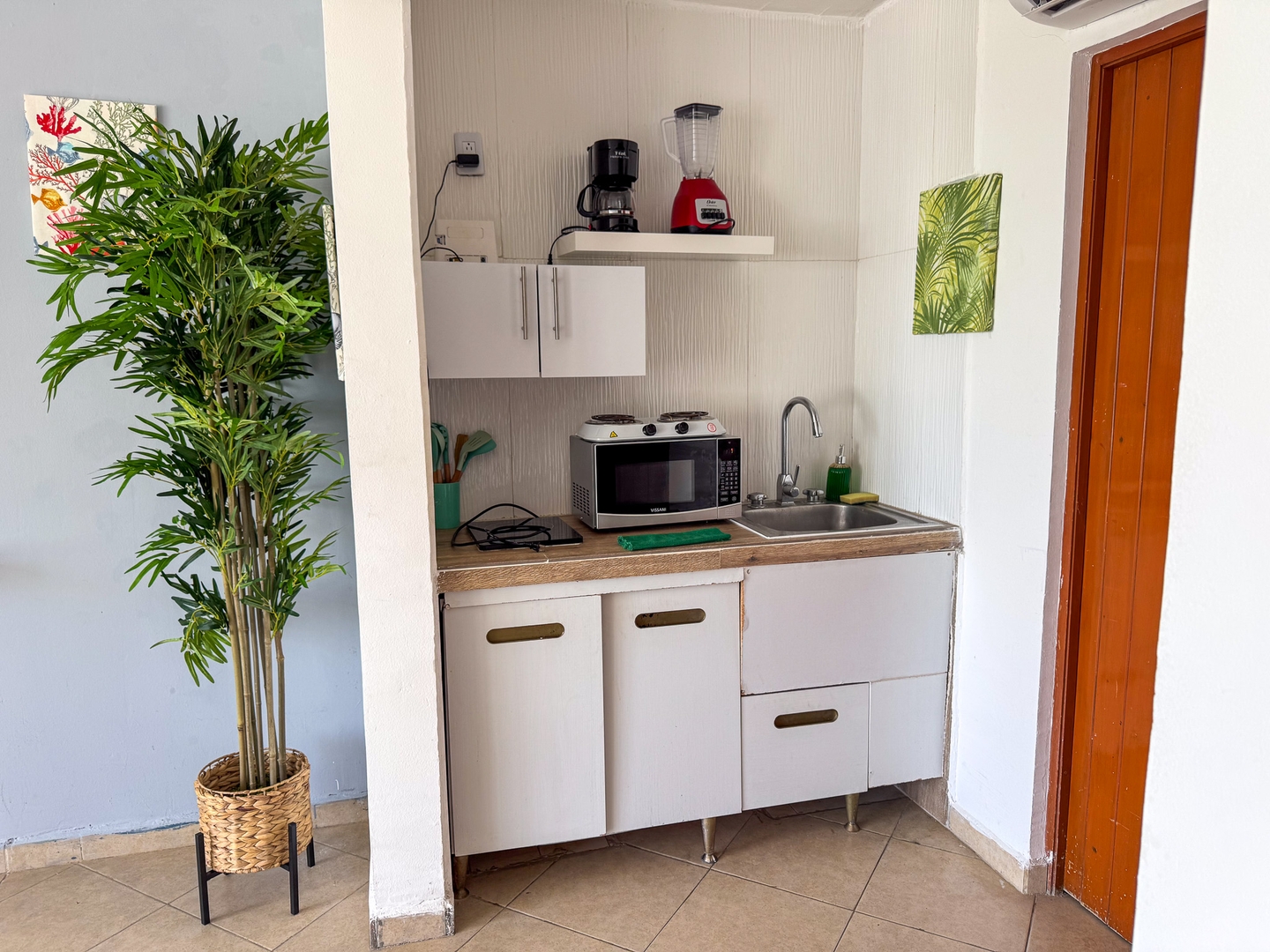 Cozy Condo with Lagoon Sunset and Beach Access 2 El Corazon del Caribe