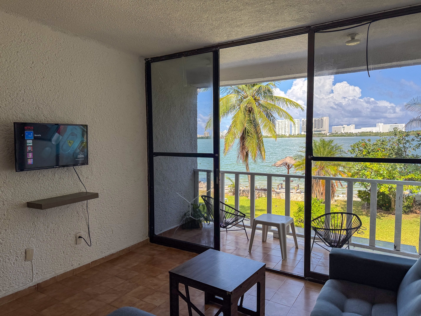 Lovely sunrise view and lake access 1 El Corazon del Caribe