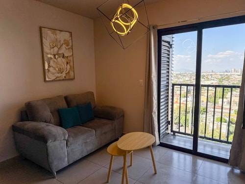 Depto 2 hab. moderno junto a Fundidora + Vista