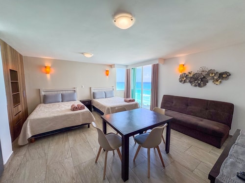 Frente al mar c/balcón, playa y alberca