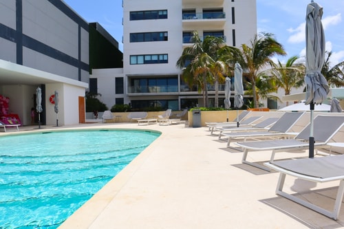 Modern Apt with Balcony & Pool, Marina Puerto 43 El Corazon del Caribe