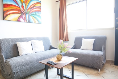 Apt 3BR, AC, Quiet Area 0 El Corazon del Caribe