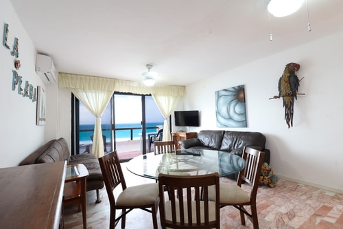 Penthouse, Stunning Views, 2 Bedrooms 17 El Corazon del Caribe