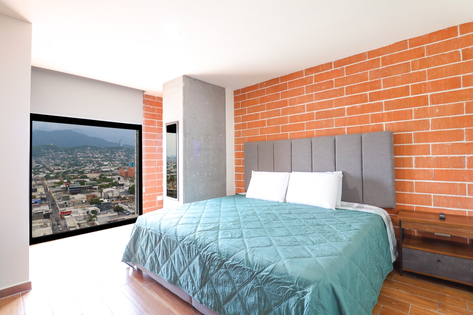 Central in Mty Ideal Location next to Fundidora El Corazon del Caribe