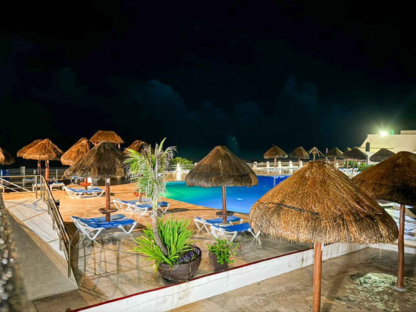 Cozy 1BR in Villas Marlin, near La Isla 4 El Corazon del Caribe