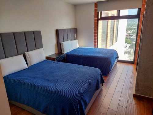 Rooftop + Doble cama en Barrio Antiguo Mty