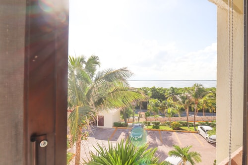 "Apartment with Lagoon View" 13 El Corazon del Caribe