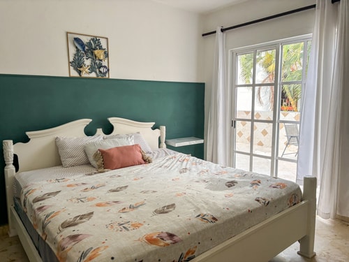 4 habitaciones para grupos a 1 calle 5ta y playa