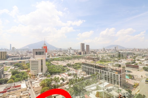 Central in Mty Ideal Location next to Fundidora 9 El Corazon del Caribe