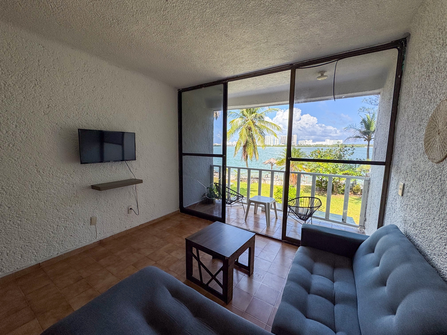Lovely sunrise view and lake access 3 El Corazon del Caribe