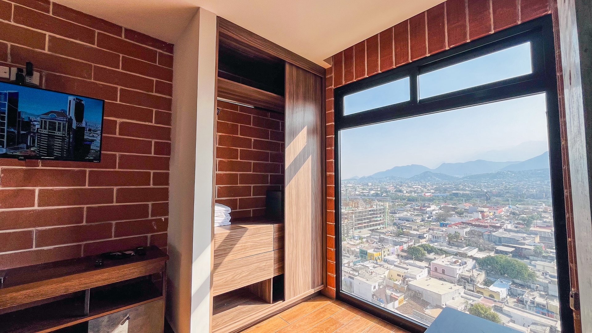 Central in Mty Ideal Location next to Fundidora 3 El Corazon del Caribe