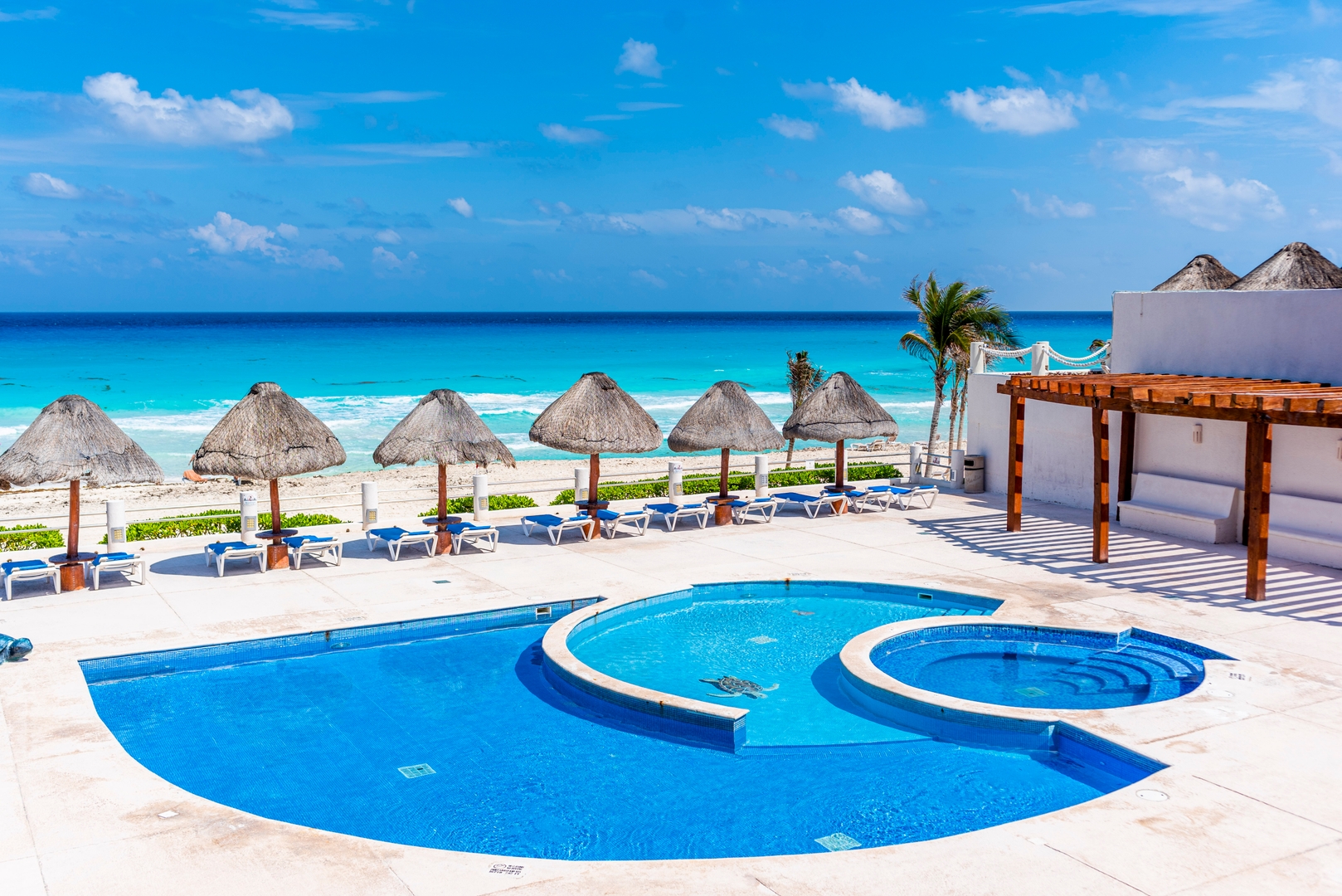 Ocean View, 2 Bedrooms, King Beds 1 El Corazon del Caribe