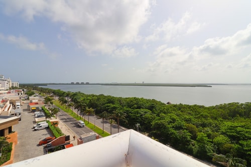 Penthouse on the Beach with Private Sea View 22 El Corazon del Caribe