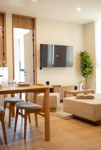 Mr. W | Comfortable 2 bedroom apartment in Margot