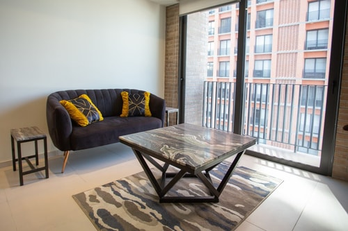 Mr. W | 2BR near Country Club in Yu