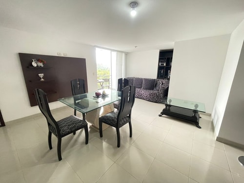 Amplio Apartamento con linda vista sector CRQ