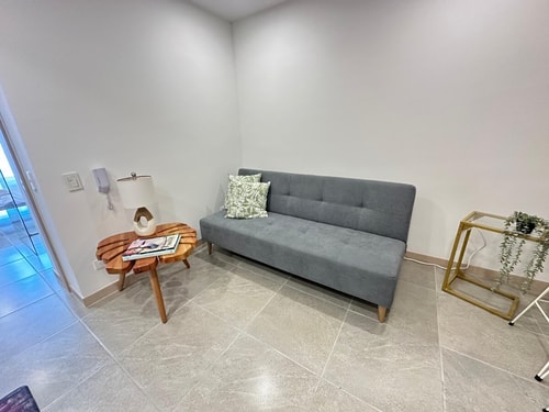 Lindo apartamento en Av centenario con pisicna gym