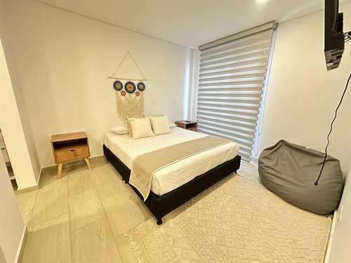 Amplio y comodo Apartamento en Laureles