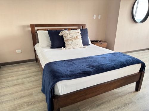 Apartamento en fundadores con piscina y balcon