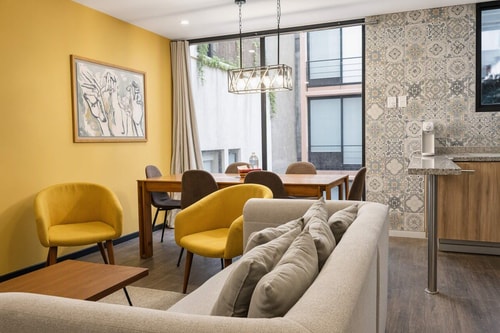 Dúplex de diseño con terraza en la Juárez · 8 pax