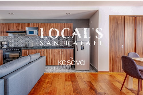 Local’s SR — céntrico depa en exclusivo condominio