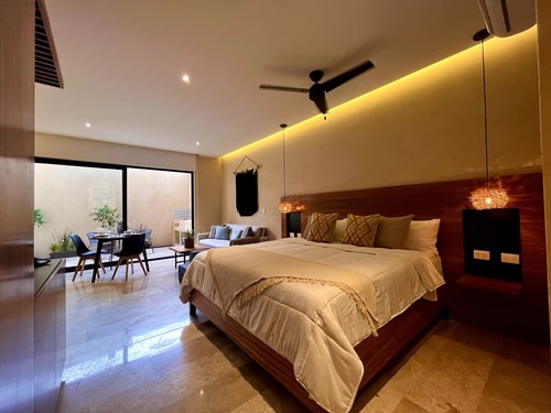 Studio in Playa with Rooftop Pool