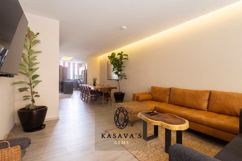 Kasava's Vibey Townhome
