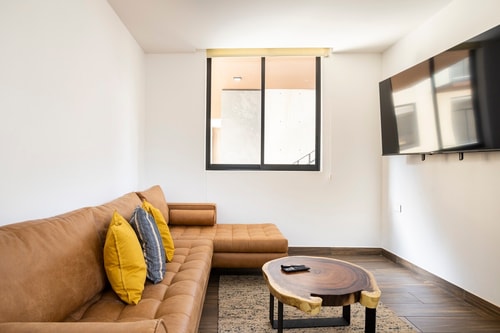 Family Haven in La Condesa: Apartment with Gym