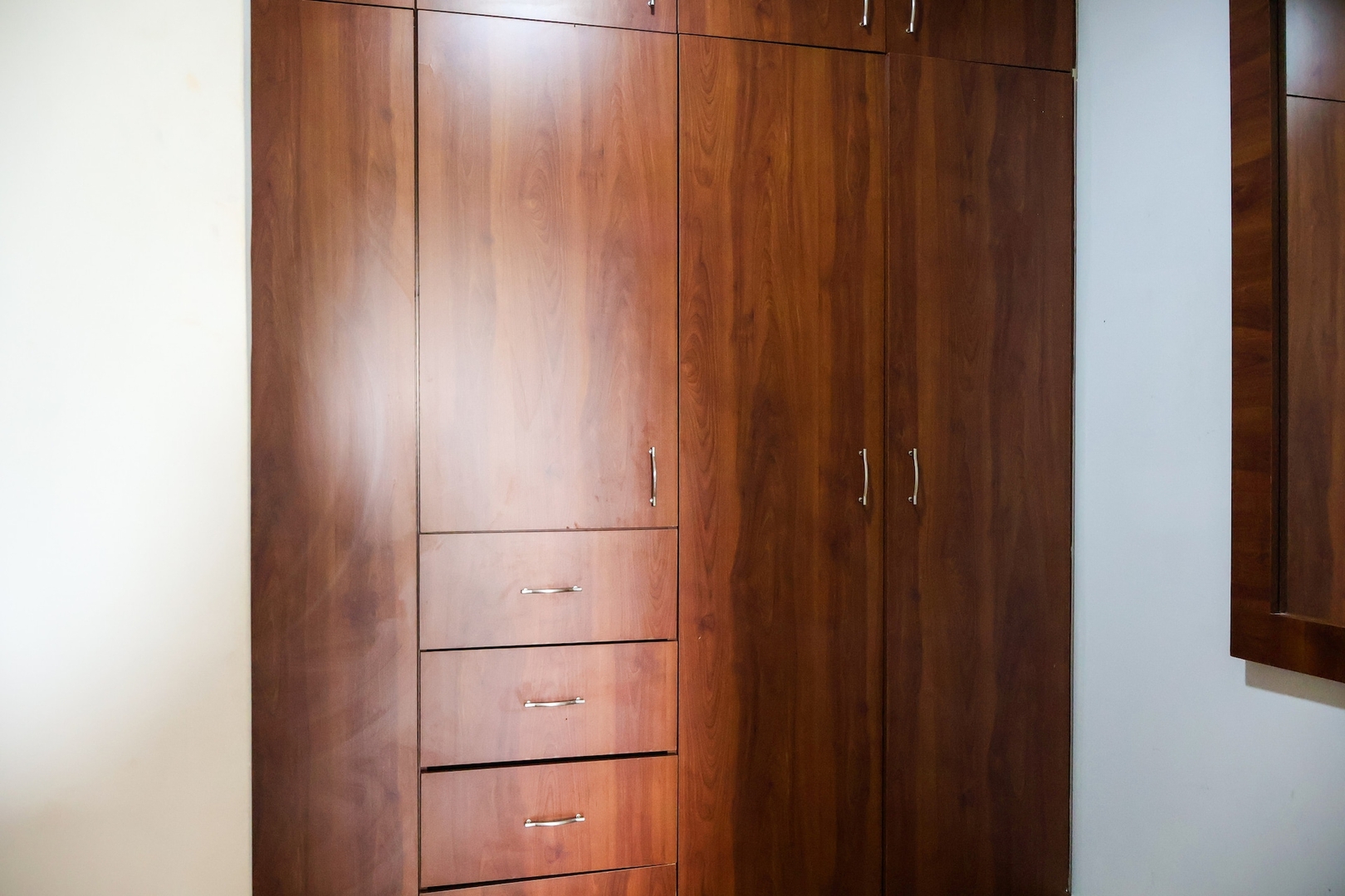 Kasava's Urbane Flat for 8 14 kasavahomes.com