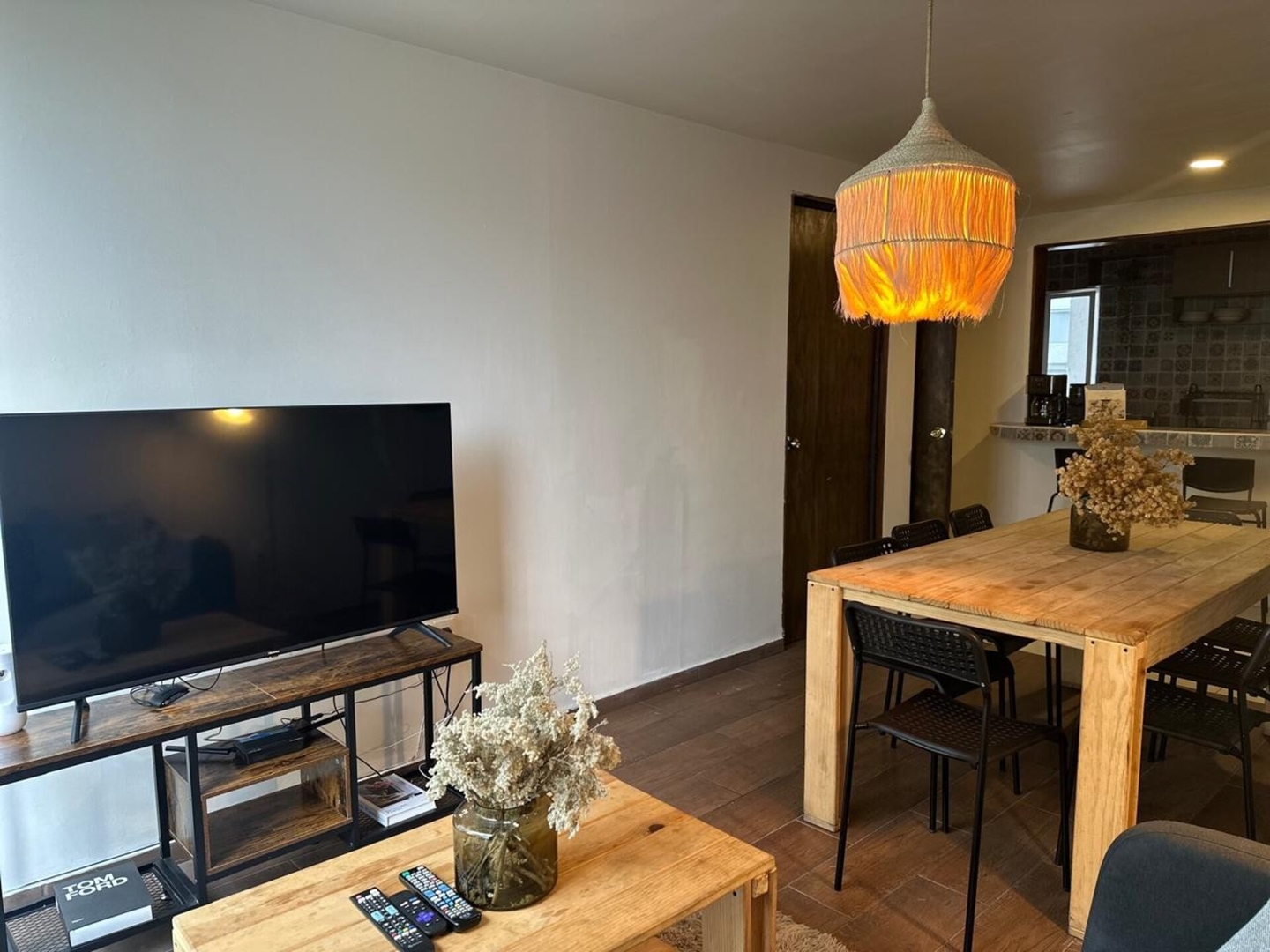 Stylish Retreat Steps from El Ángel with A/C 5 kasavahomes.com