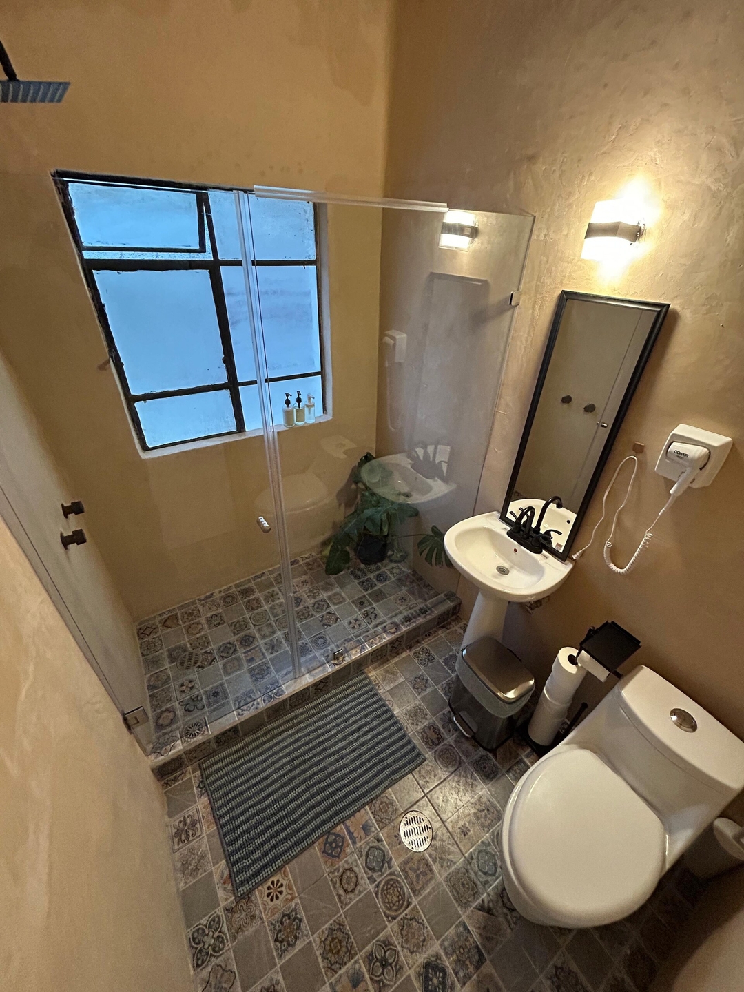 Spacious Residence in Roma Norte with AC 44 kasavahomes.com
