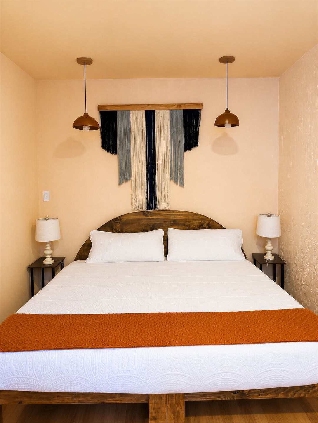 Design-Led Roma House · 8 BR, Sleeps 16 23 kasavahomes.com