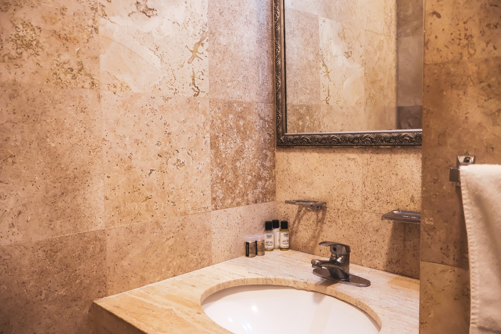 Poncho's by Kasava: Departamento en Alfonso Reyes 54 kasavahomes.com