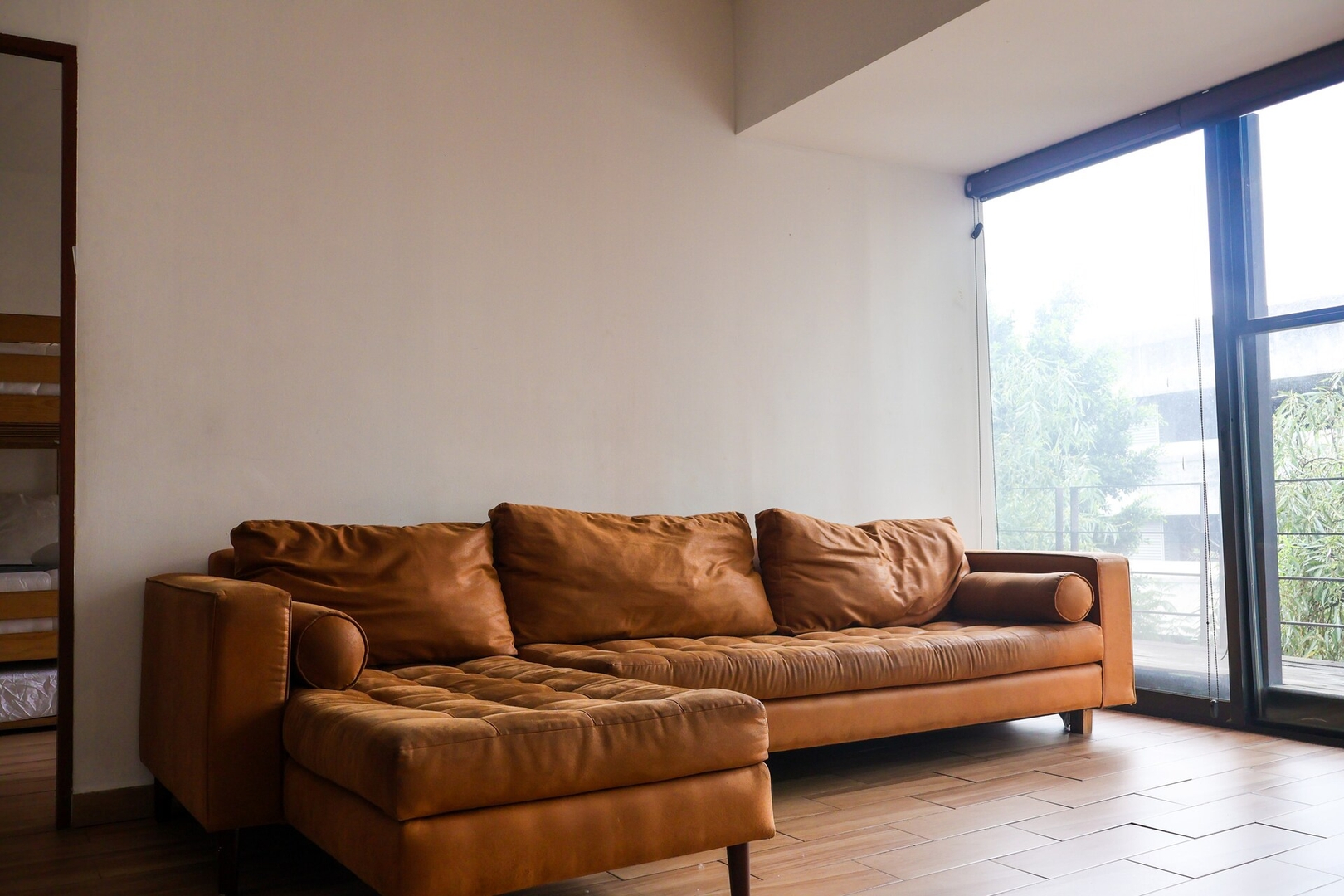 Kasava's Urbane Flat for 8 21 kasavahomes.com