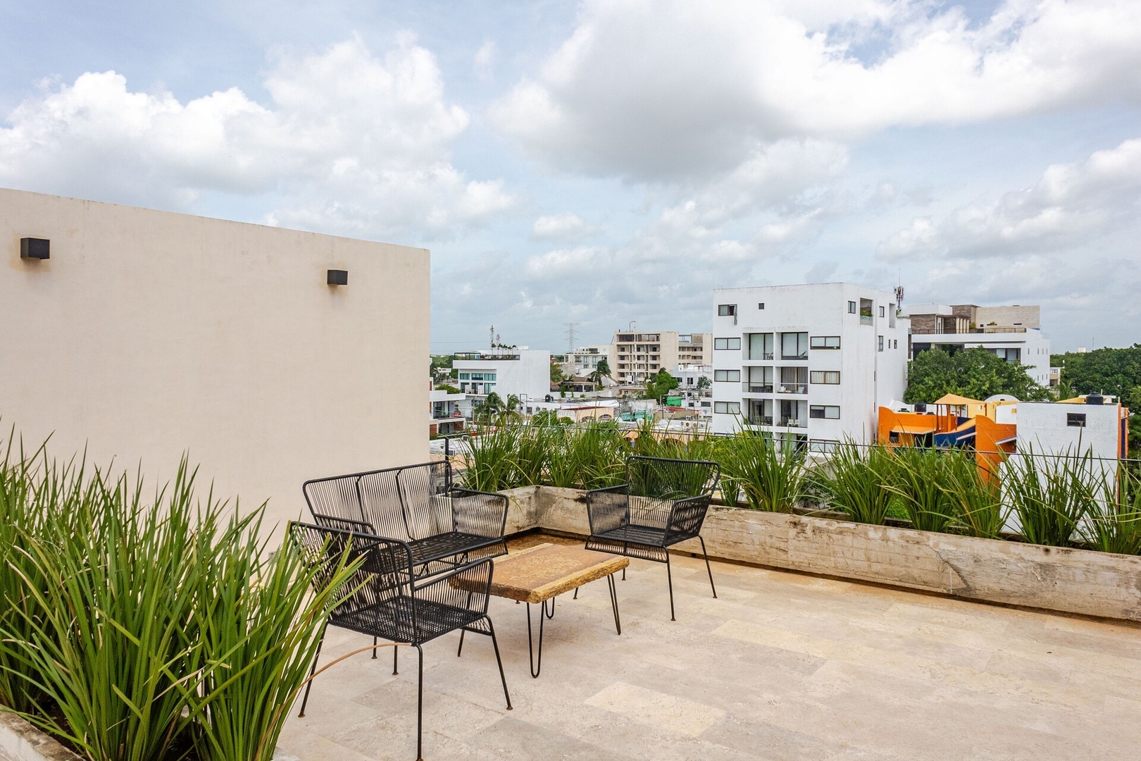 Studio in Playa: Amazing Rooftop + Private Patio 3 kasavahomes.com