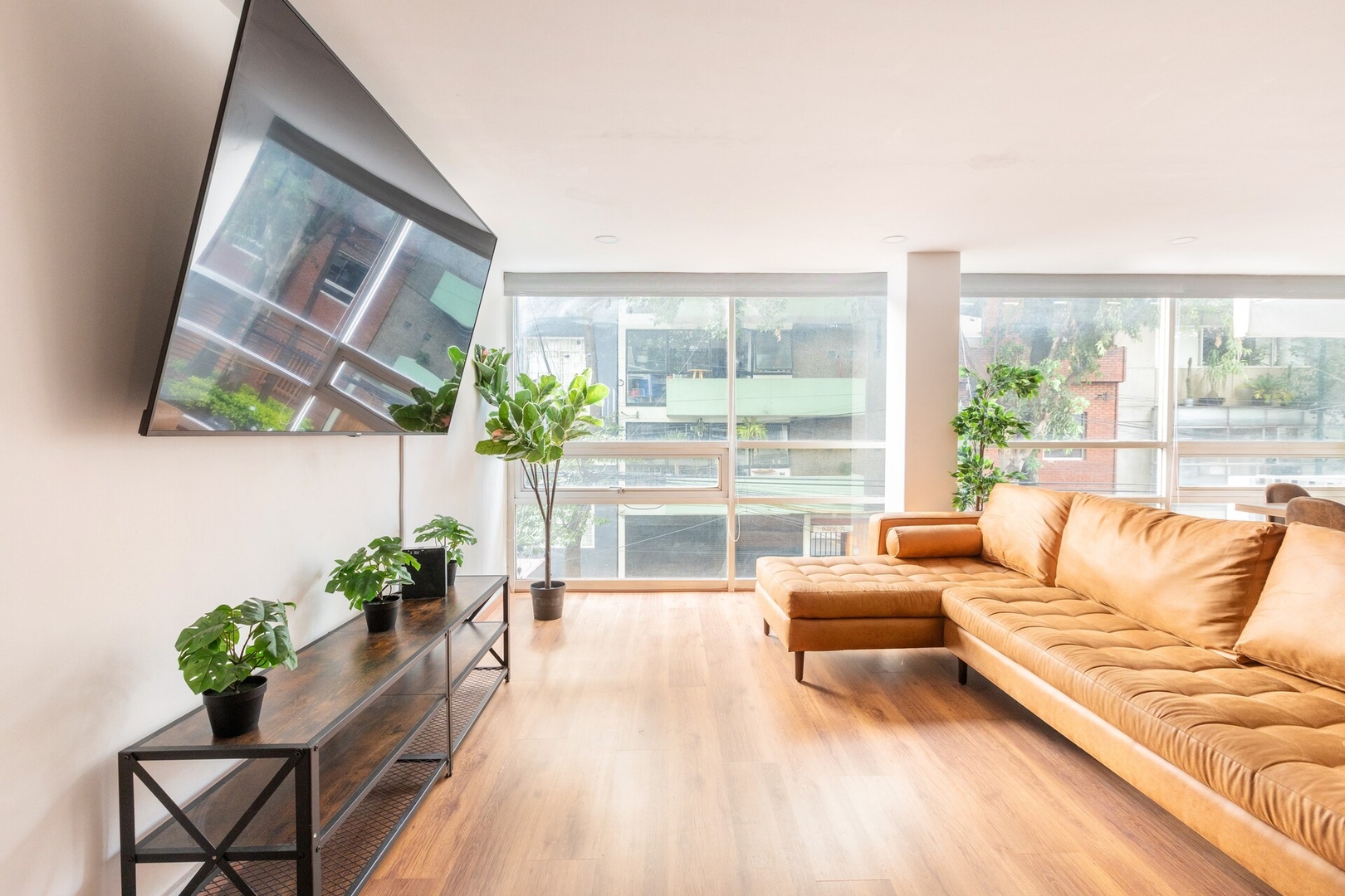 Discover Bliss in This 5-Bedroom Gem in Condesa 8 kasavahomes.com