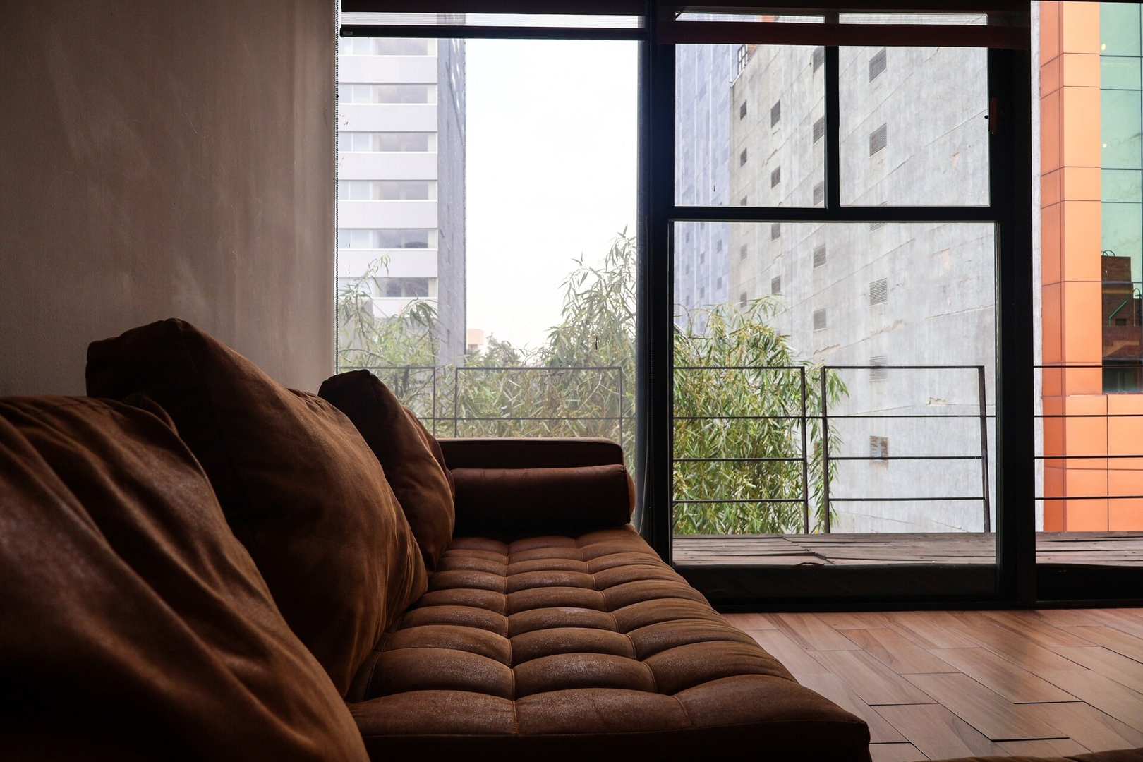 Kasava's Urbane Flat for 8 35 kasavahomes.com